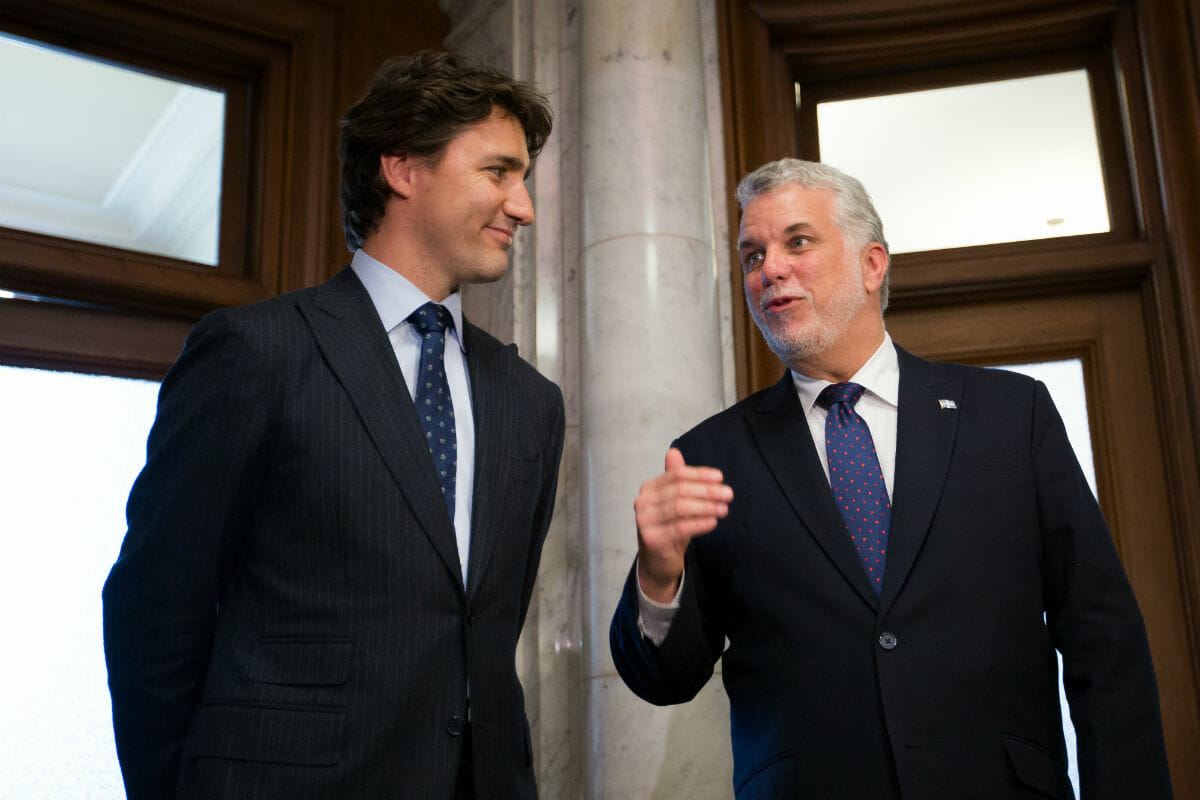 Justin rencontre le Premier ministre Philippe Couillard à Québec. 28 mai 2014.