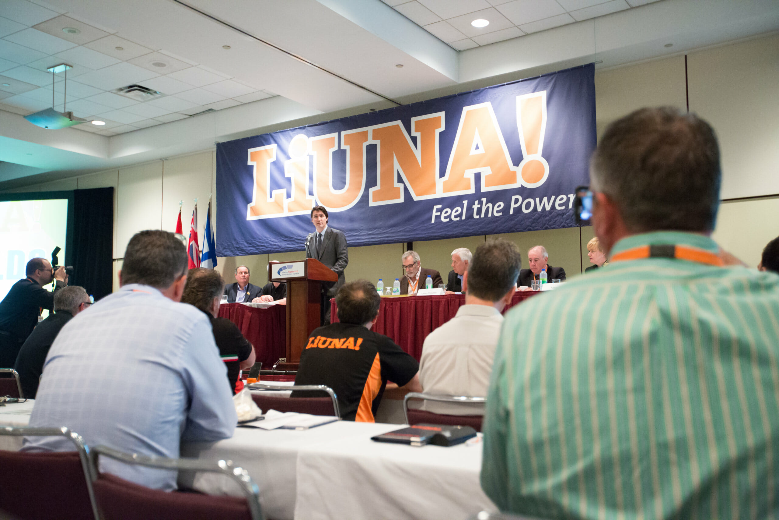 Justin s'adresse à l’Union internationale des journaliers d'Amérique du Nord (UIJAN) à l'occasion de son assemblée générale. 17 juin 2014.